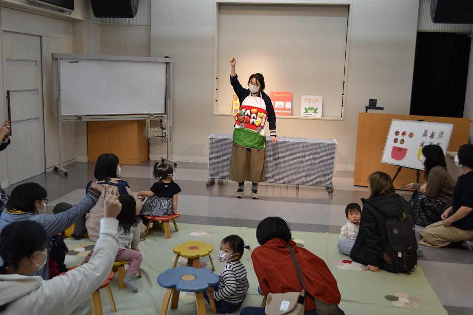 りとるきっずおはなし会の様子3